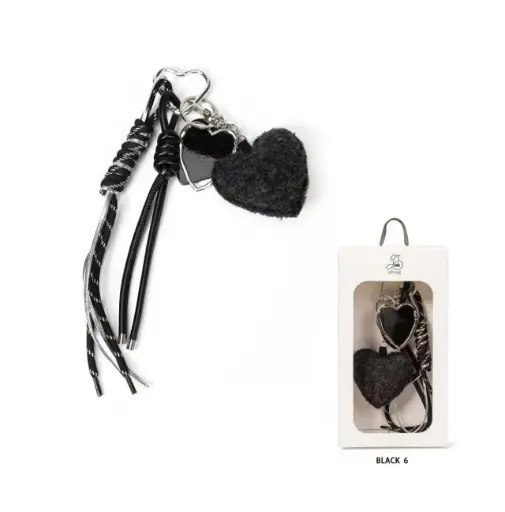 [00008339] Llavero Charms Corazones Negros