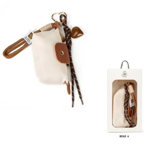 [00008352] Llavero Charms Bolsito Blanco