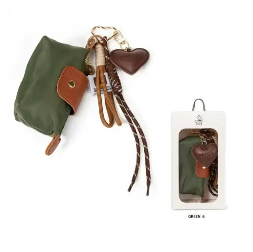 [00008355] Llavero Charms Bolsito Verde